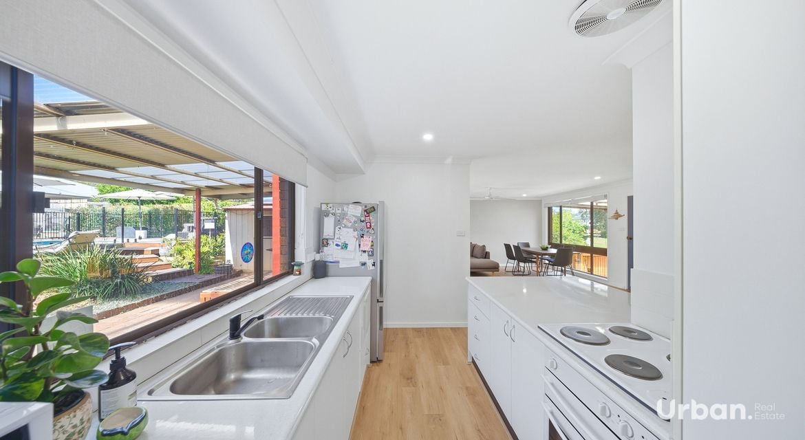 Lochinvar 44 Station Lane