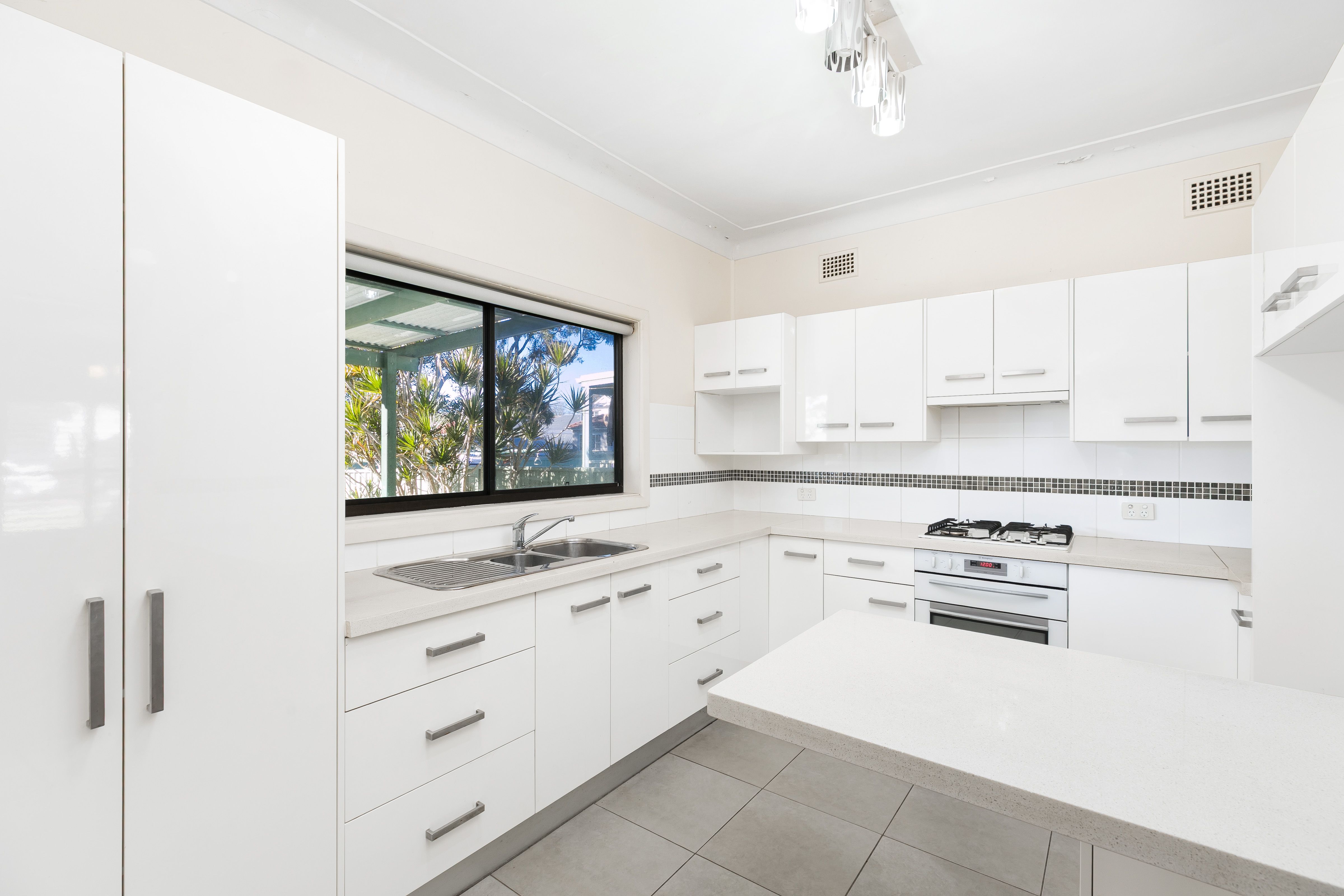 4 Manchester Road GYMEA 2227