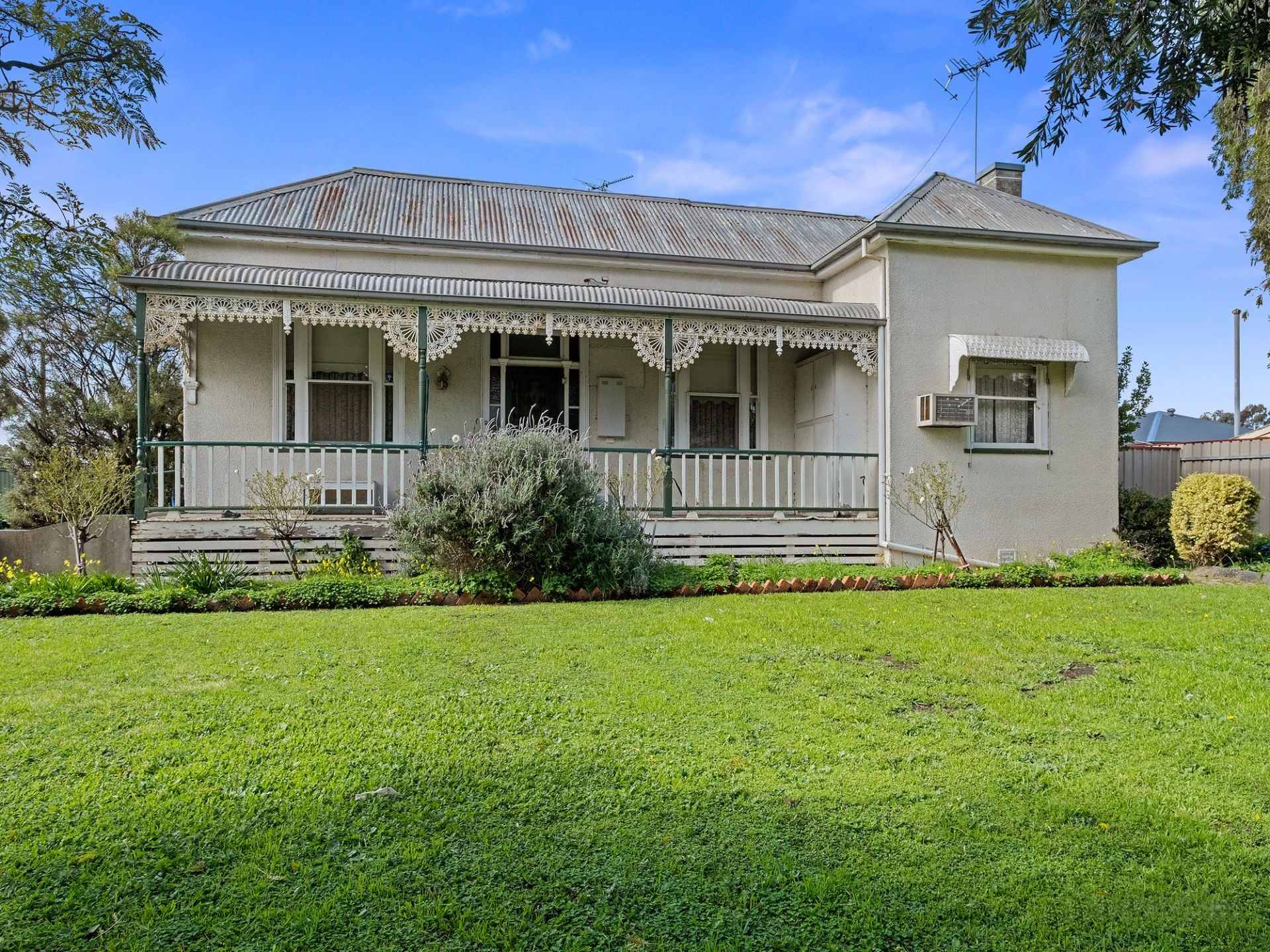106 Burns Street, Maryborough - Thumbnail 2