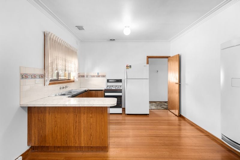 37 Melaleuca Drive, Thomastown