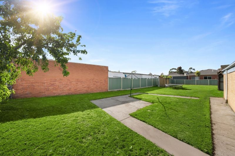 32 Church Street, Epping