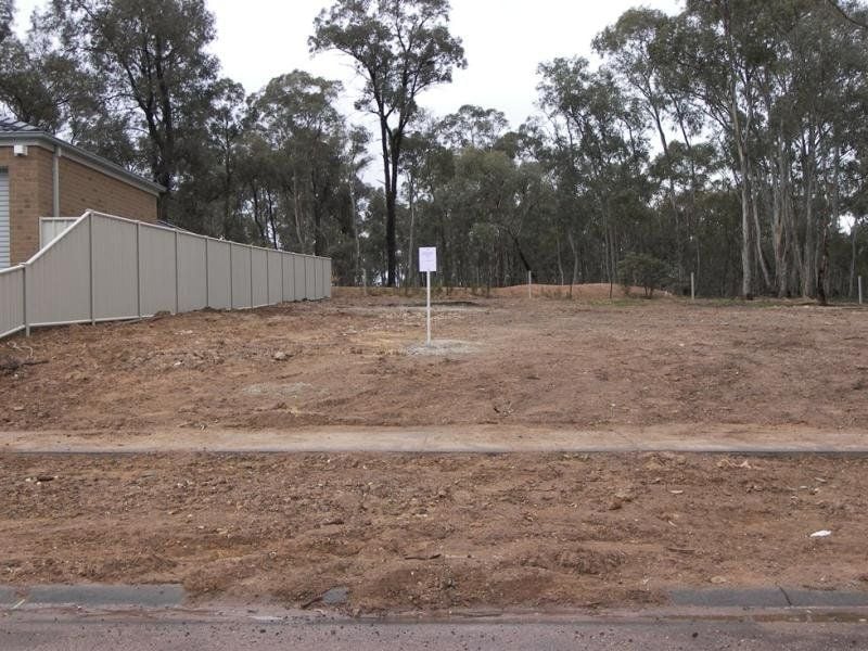 178&185/ Manna Gum Drive Epsom VIC, Epsom - Thumbnail 5
