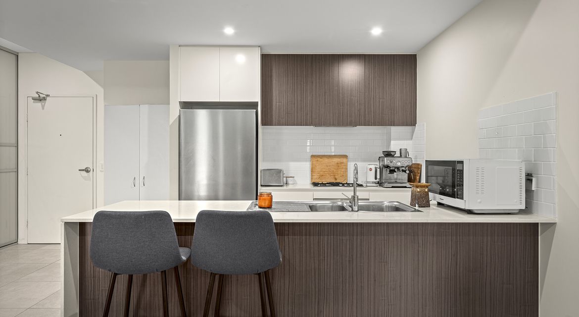 Schofields 42/6 Bingham Street