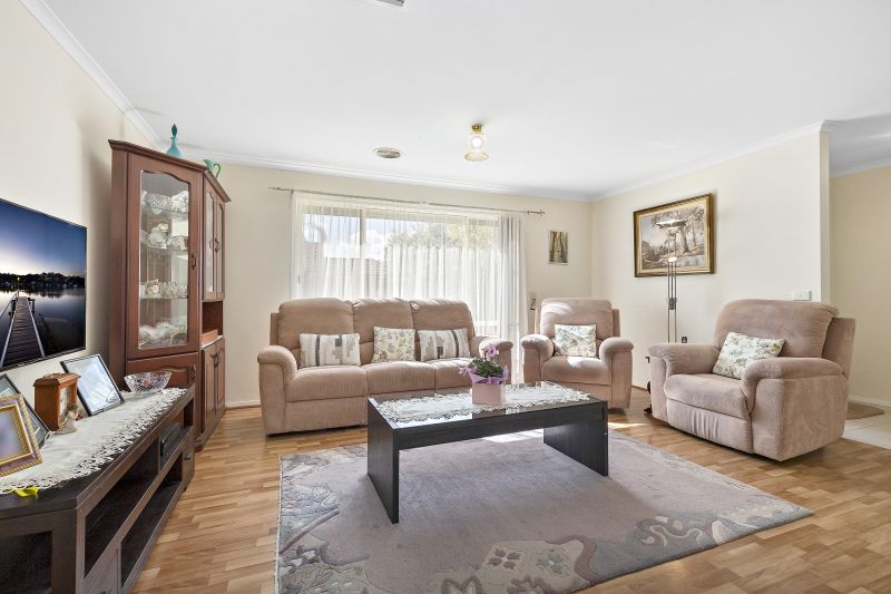 5 Kangaroo Terrace, South Morang