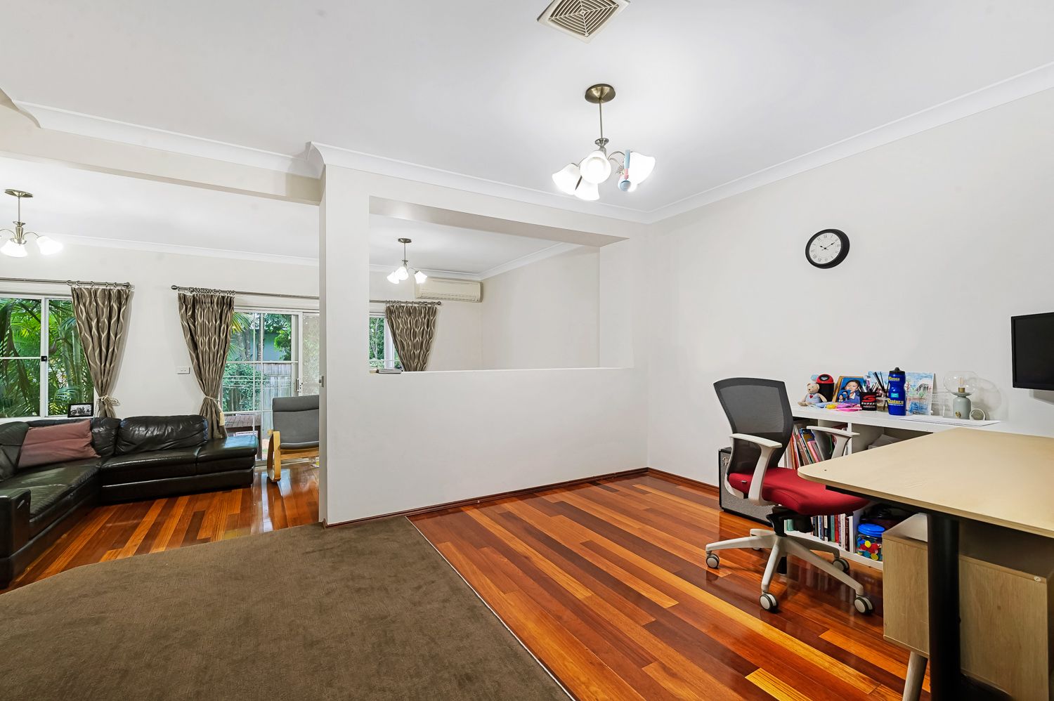 32 Livingstone Way, Thornleigh, Thornleigh - Thumbnail 5