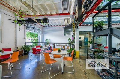 CREATIVE WOOLSTORE OPPORTUNITY!
