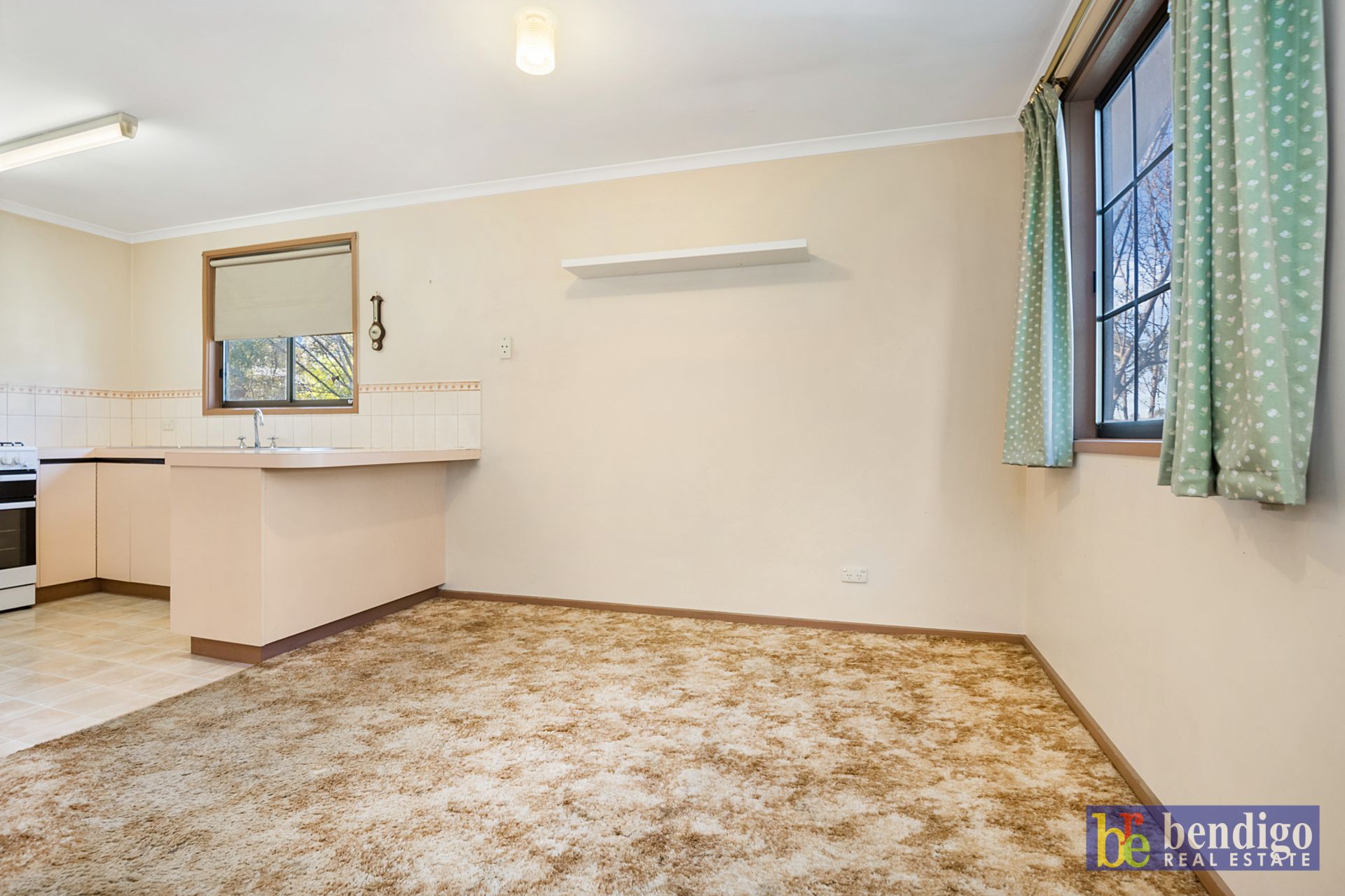 6 Davidson Street North Bendigo VIC, Bendigo - Thumbnail 3