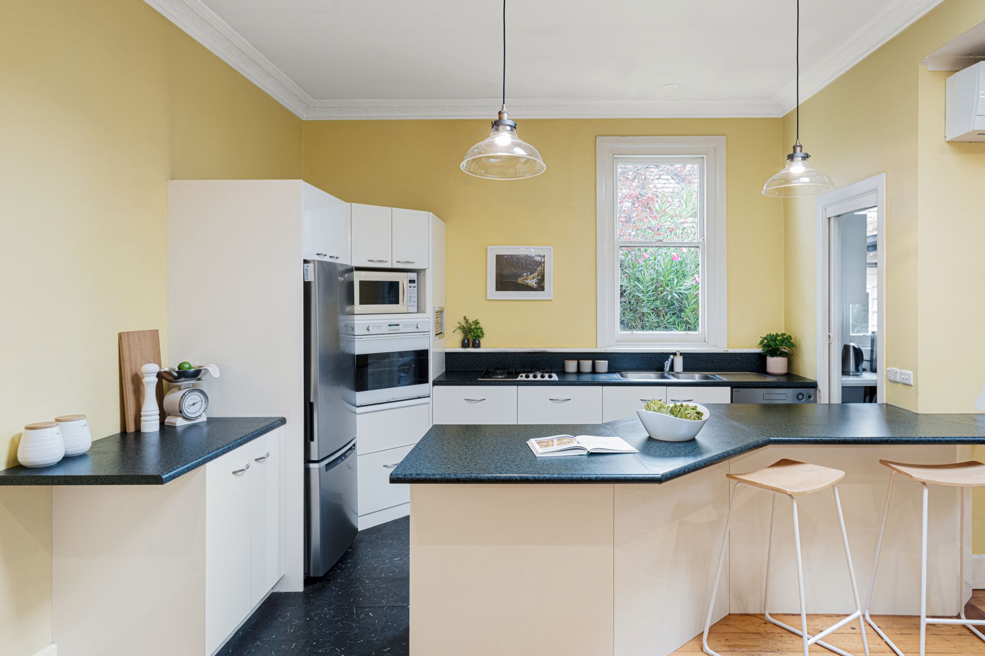 32 Myrniong Street, Glen Iris, Glen Iris - Thumbnail 6