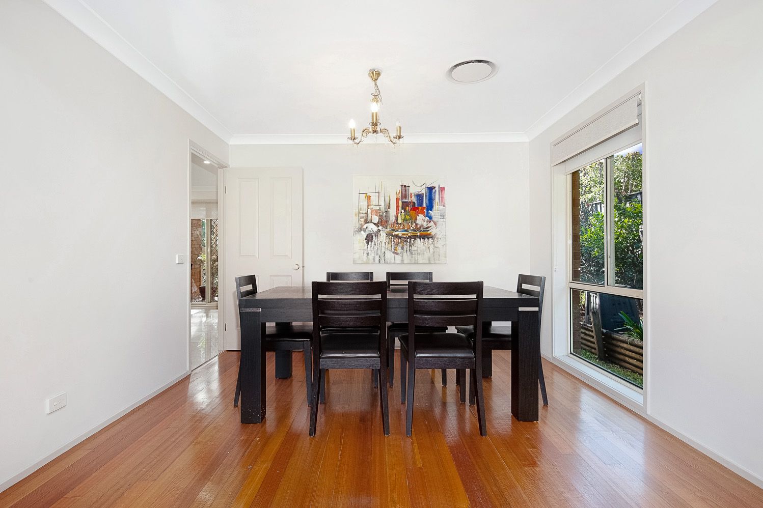 8 Hillsborough Court, Cherrybrook, Cherrybrook - Thumbnail 5