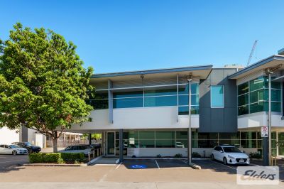 MODERN OFFICE/WAREHOUSE WITH 9B CLASSIFICATION!