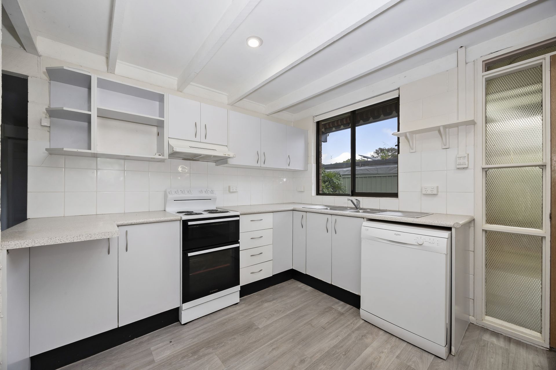 9 Edwards Street, Port Macquarie, Port Macquarie - Thumbnail 4
