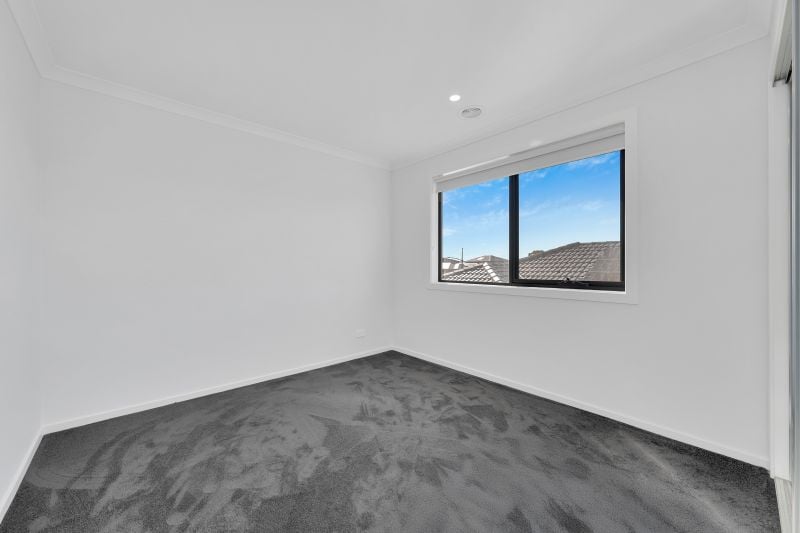 16 Wombargo Crescent, Wollert