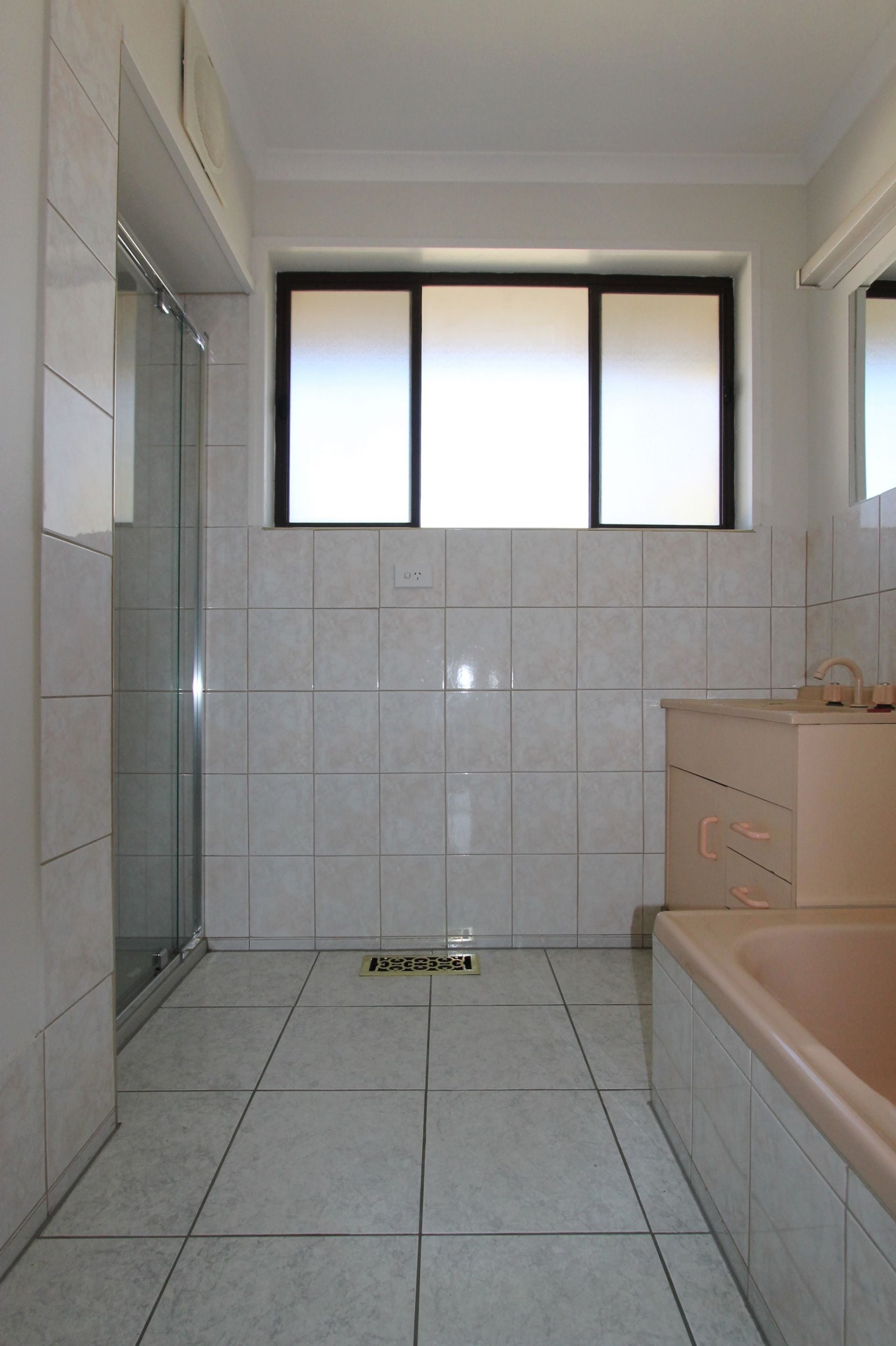 15 Gladstone Street, Thomastown, Thomastown - Thumbnail 3