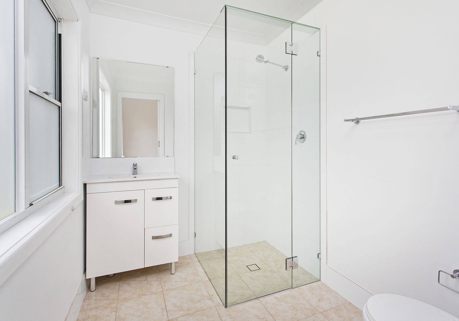 13 Raymond Road, Thirroul NSW