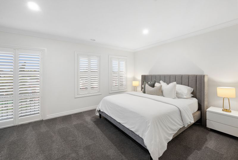 12 Lake Eyre Place, Caroline Springs