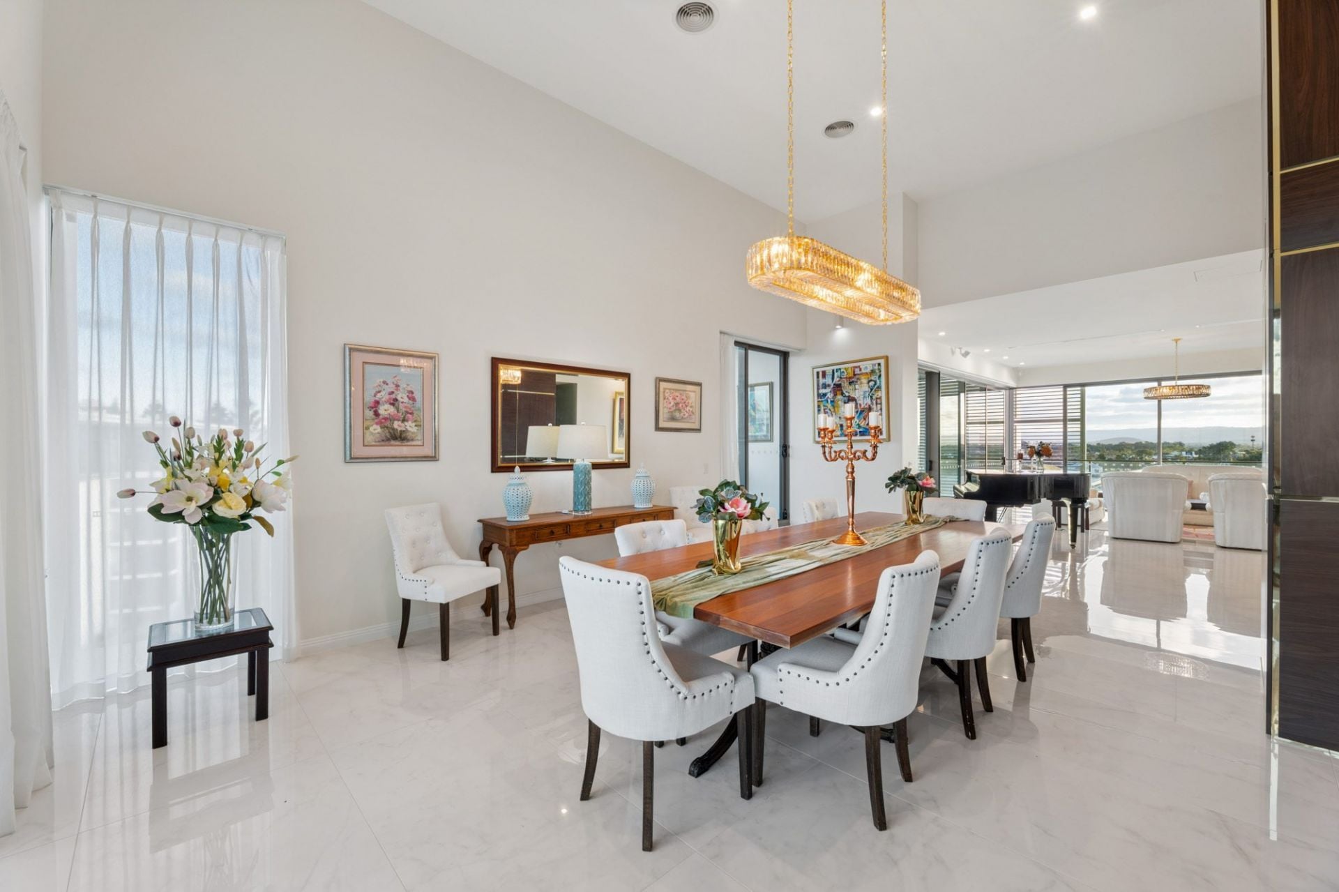3601/2 Ephraim Island, Paradise Point - Image 1