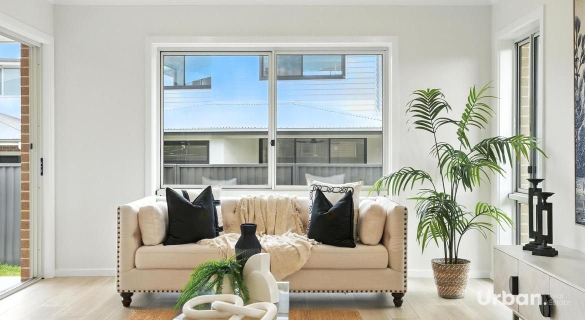 Austral 23 Fog Street