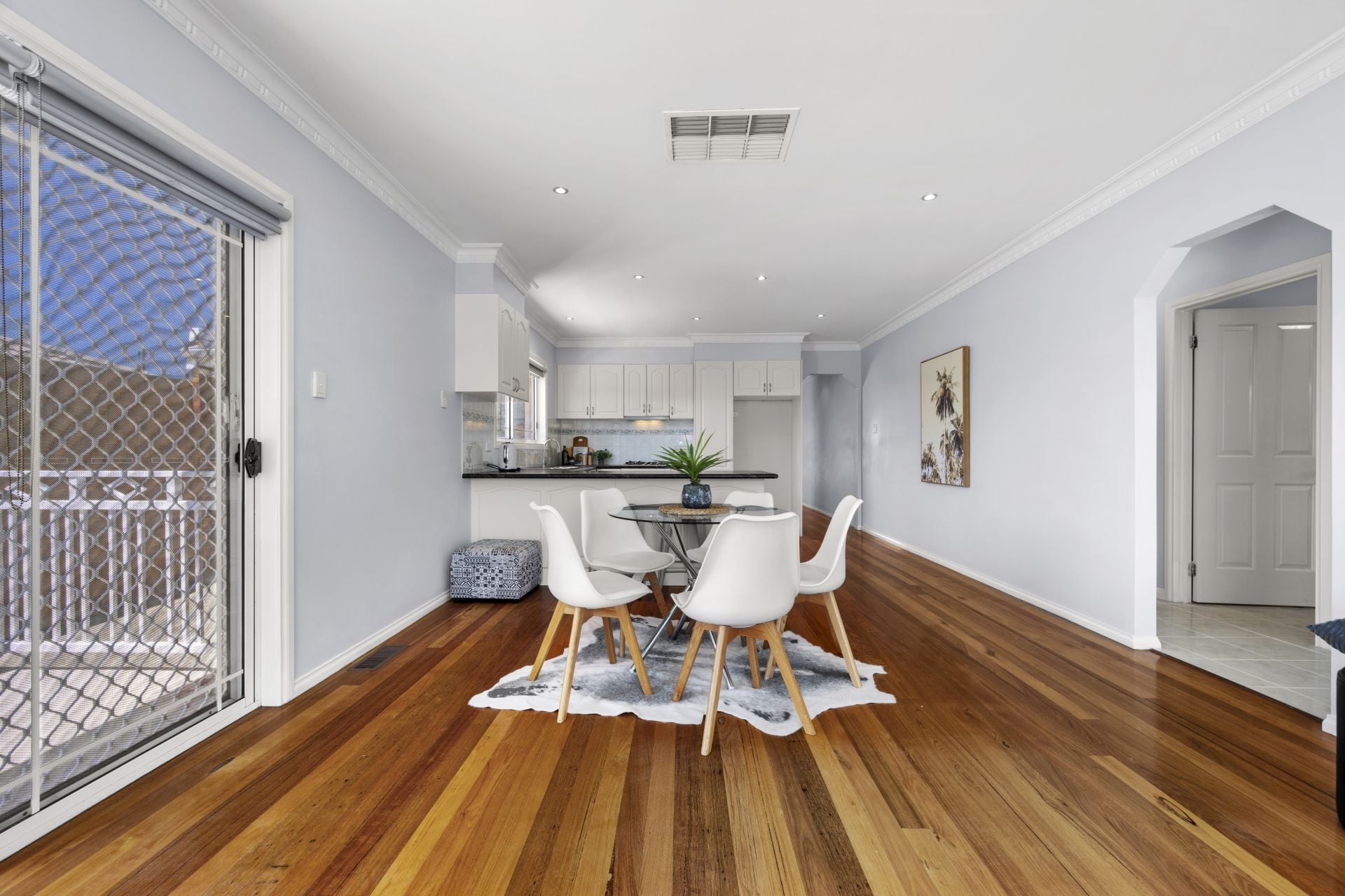 A Welcoming Home In A Quiet Lalor Court