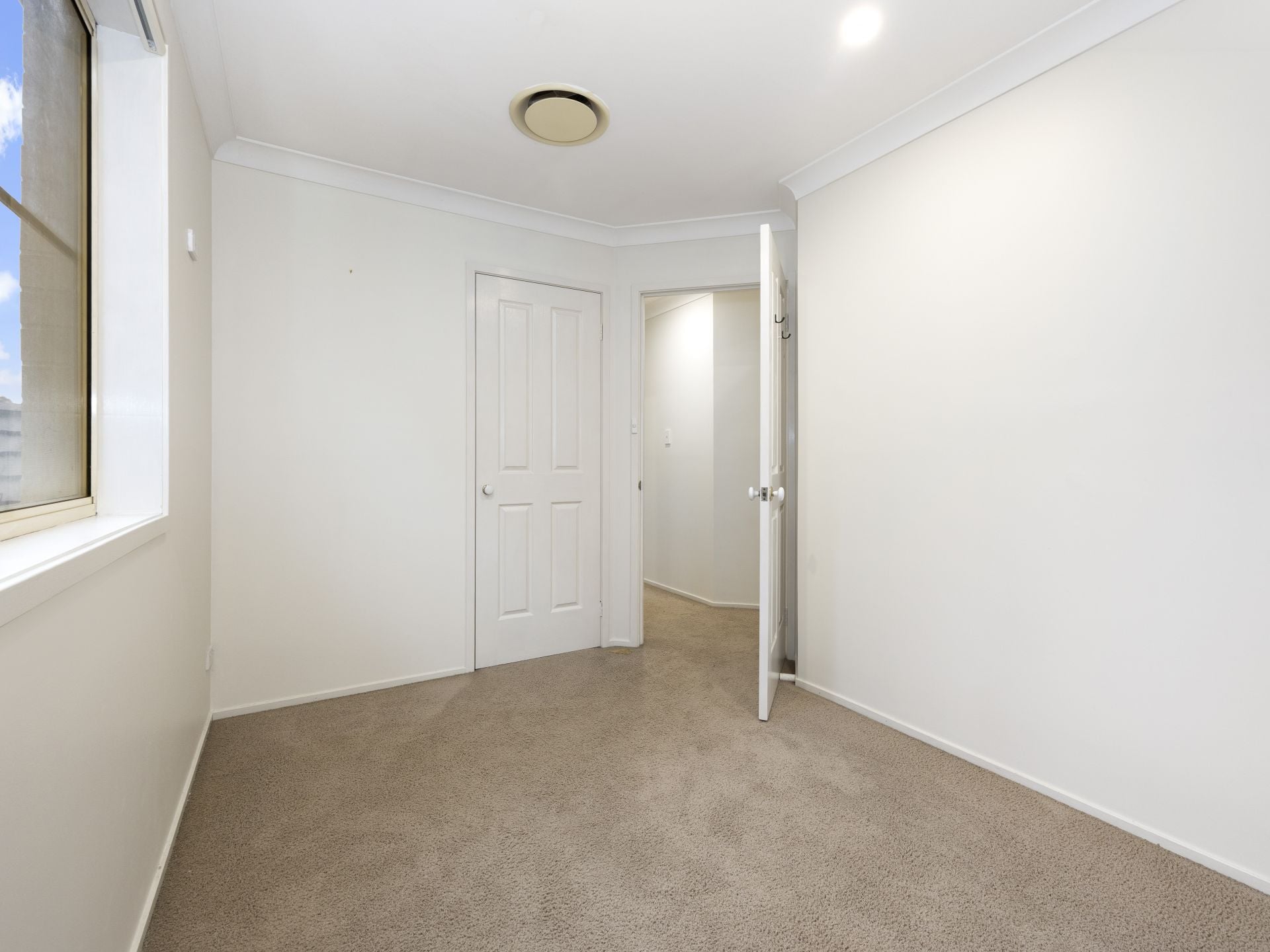 6/3 Richmond Mews, Mardi, Mardi - Thumbnail 6