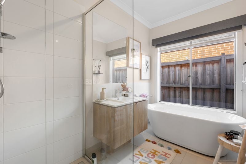 17 Devizes Drive, Wollert