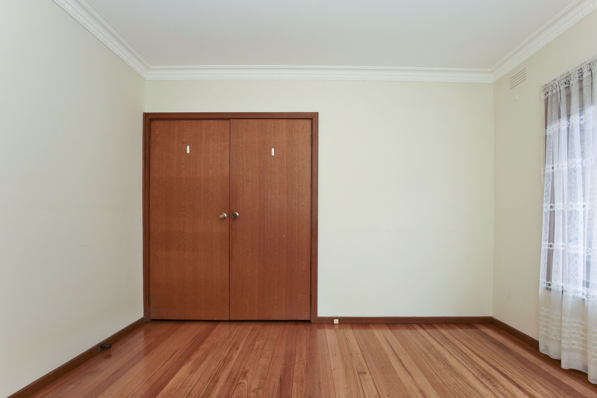 Sitting High 'n Mighty - A 4 bedroom home with all the 