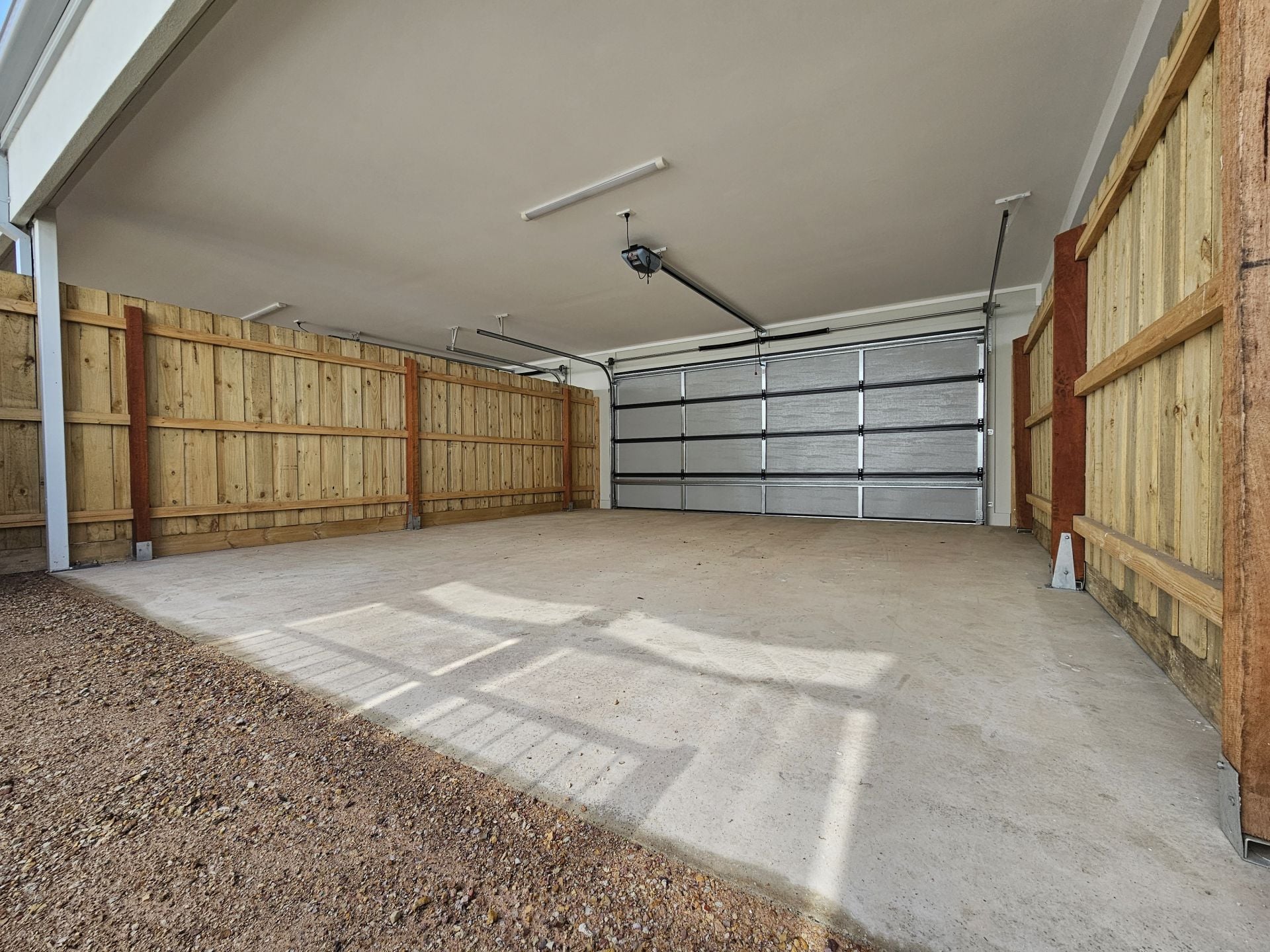 YOUR DREAM HOME AWAITS!