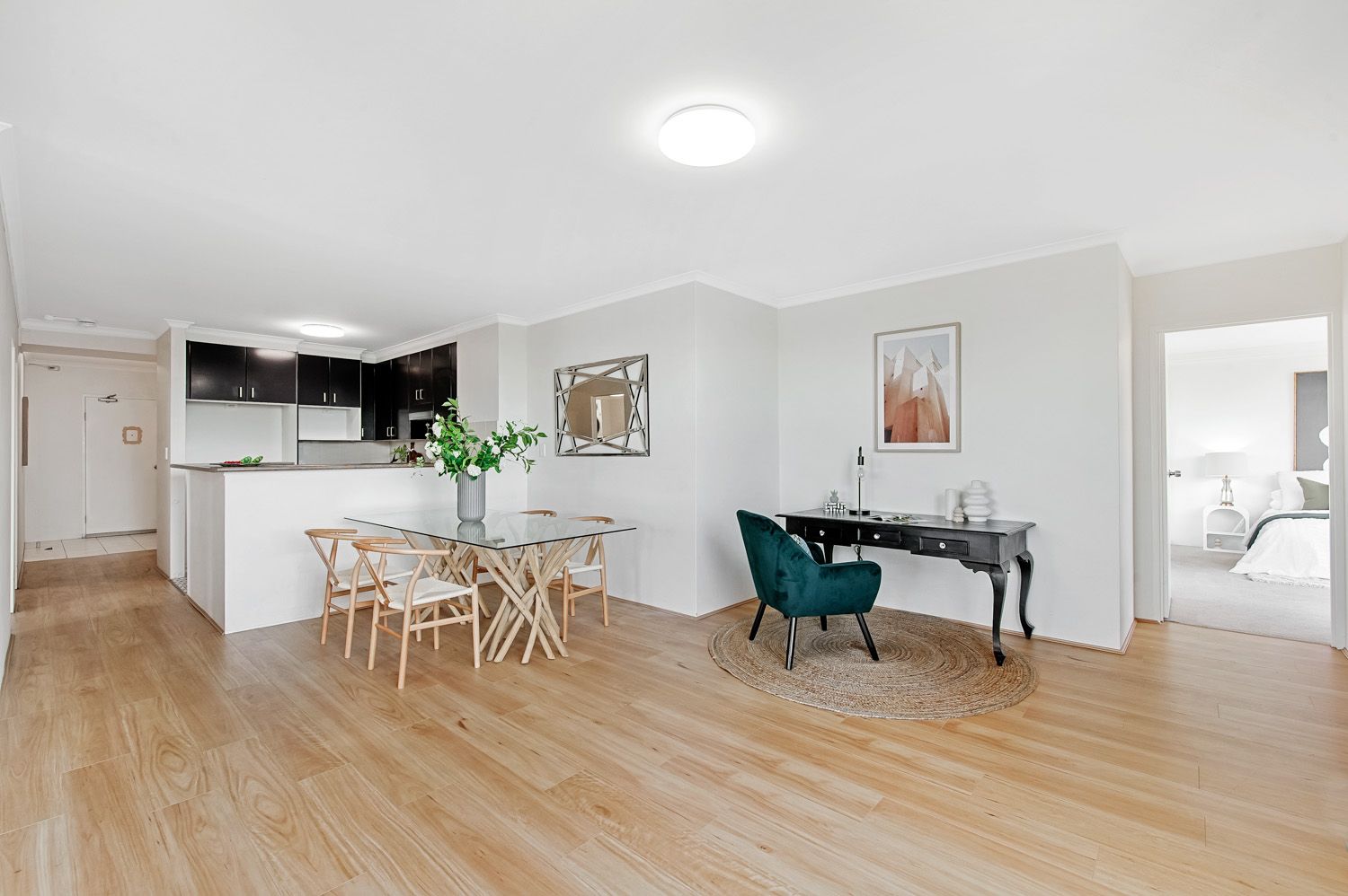 160/107 Pacific Highway, Hornsby, Hornsby - Thumbnail 5