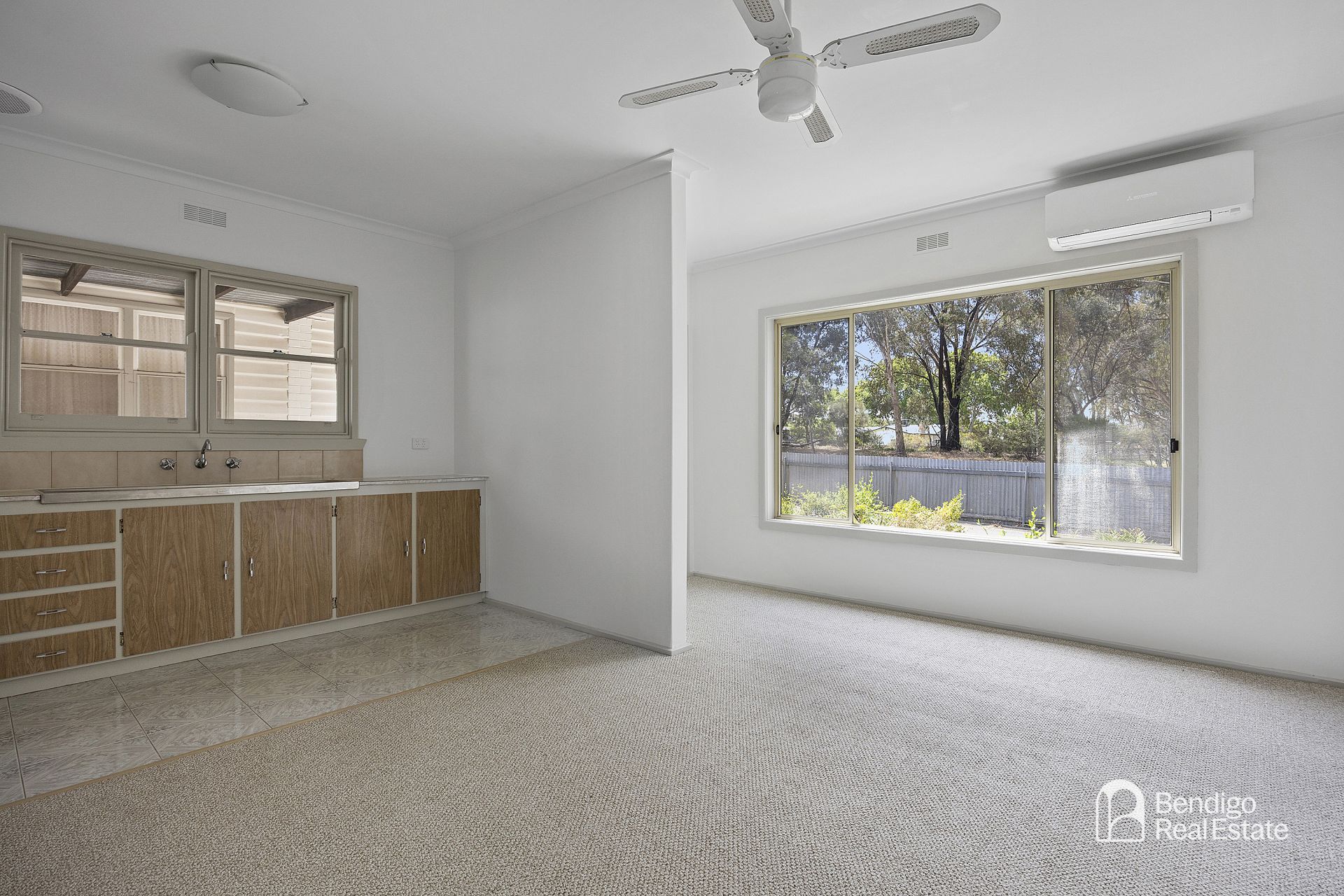 3/3B Spring Gully Road Quarry Hill VIC, Hill - Thumbnail 3
