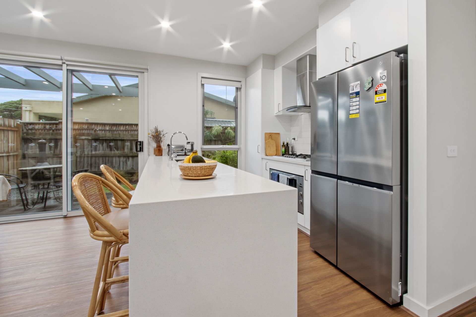 Stylish 3-Bedroom Townhouse in Prime Reservoir Location
