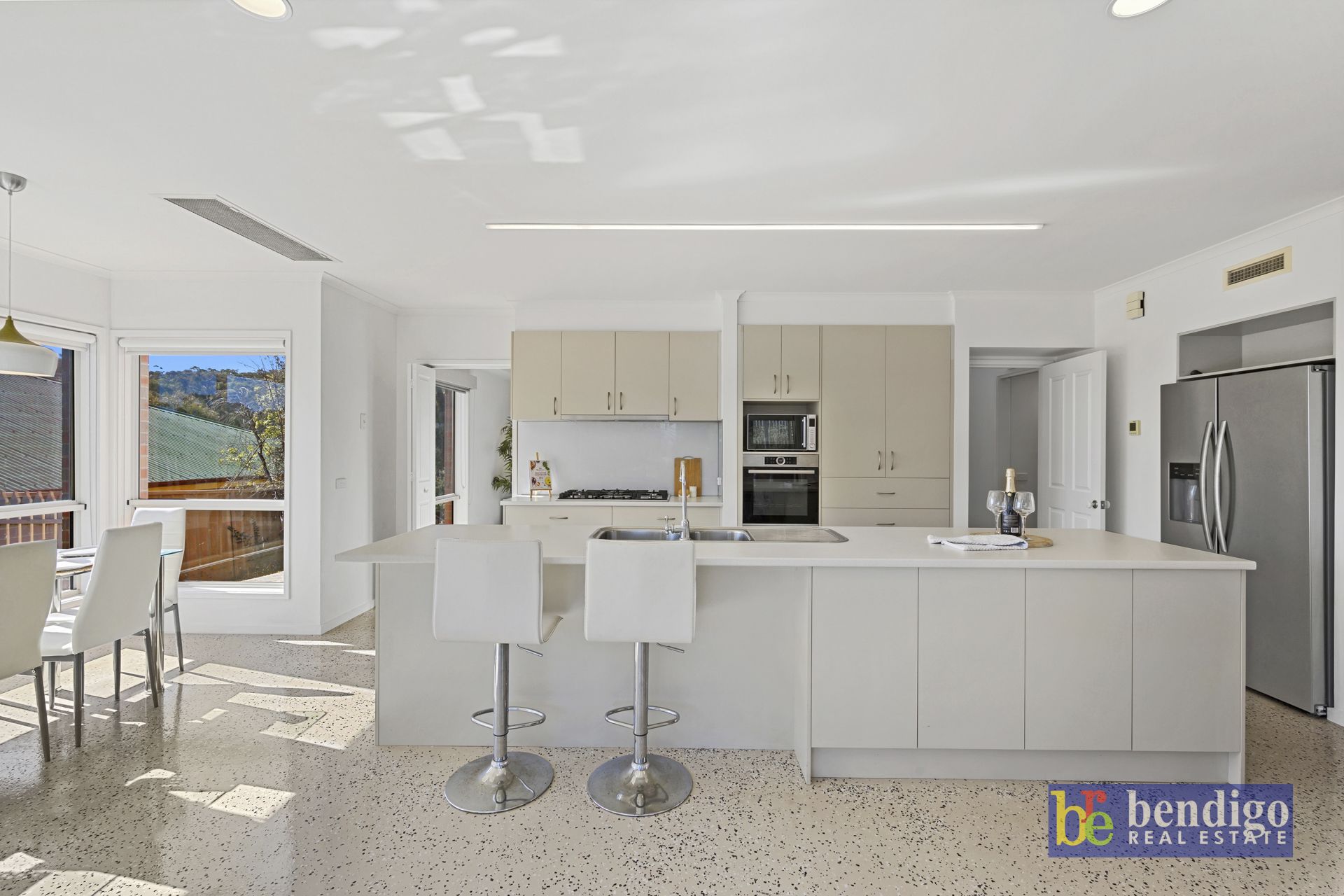 7 Bonnie Brae Court Spring Gully VIC, Gully - Thumbnail 3