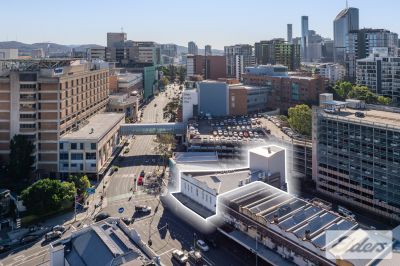 FREESTANDING MEDICAL/OFFICE IN THE MATER PRECINCT!