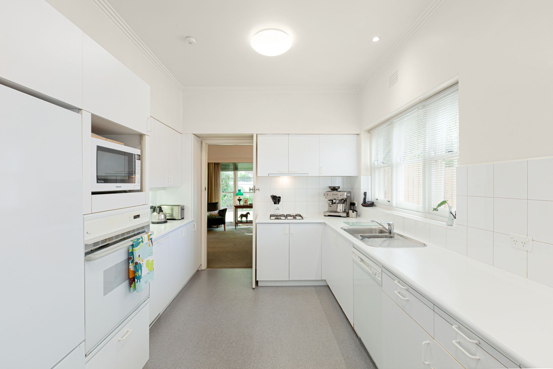 57 Huntingtower Road, Armadale, Armadale - Thumbnail 7