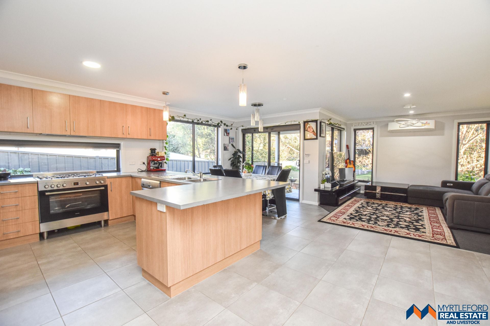 22 Jamieson Street. MYRTLEFORD VIC, Myrtleford - Thumbnail 6