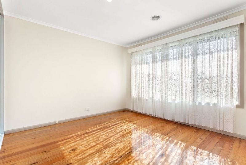 19 Valerie Street, Lalor