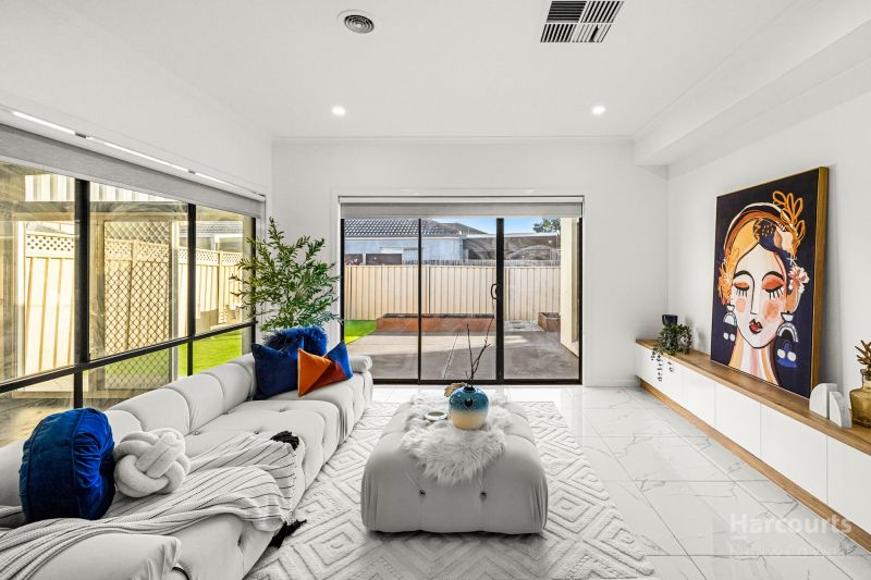 5 Kings Domain, Caroline Springs