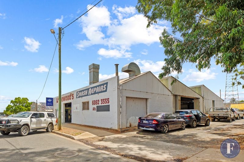 16 Bushman Street, Parkes NSW, Parkes - Thumbnail 2