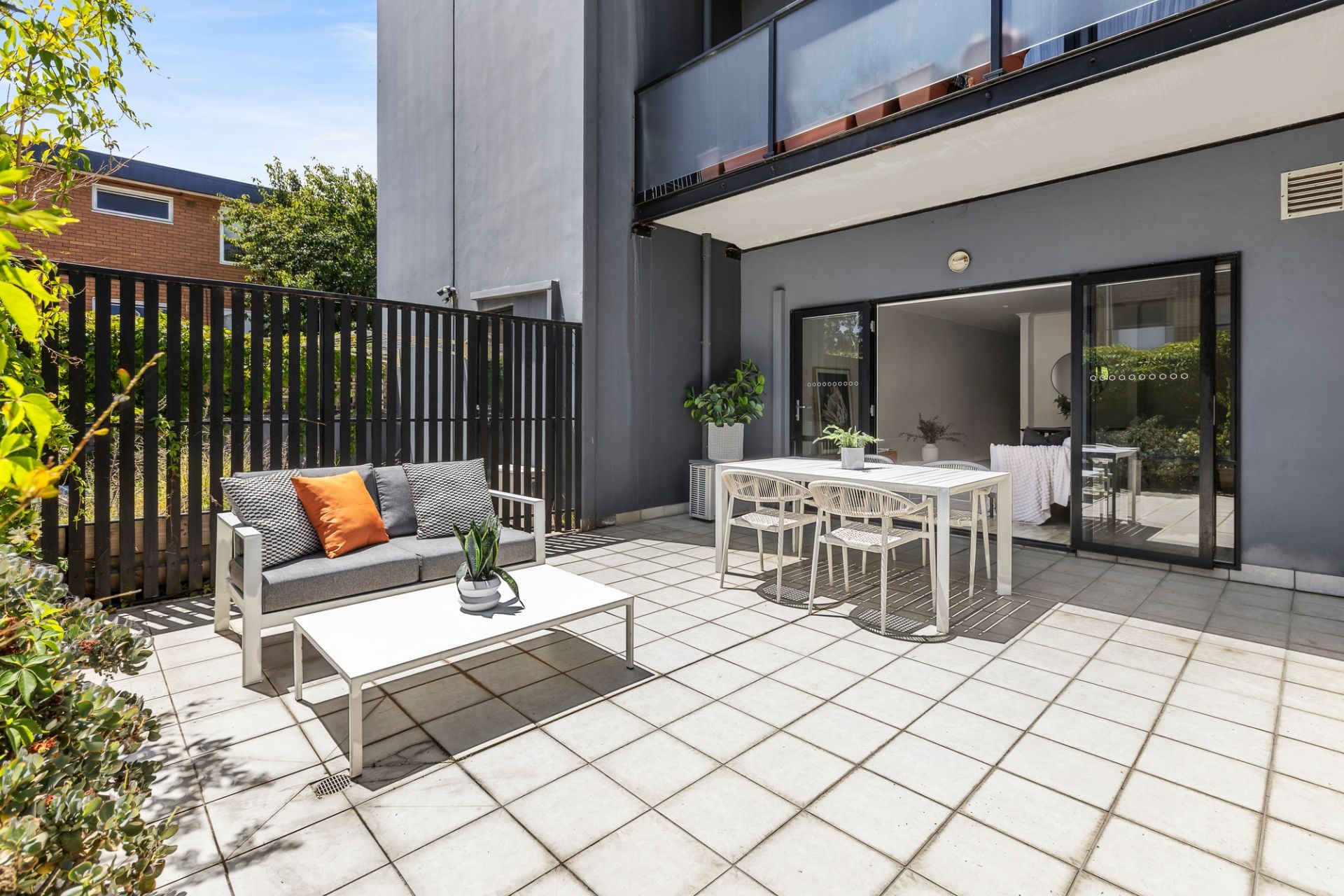 7/194 Alma Road, Sold, St Kilda East - Thumbnail 3