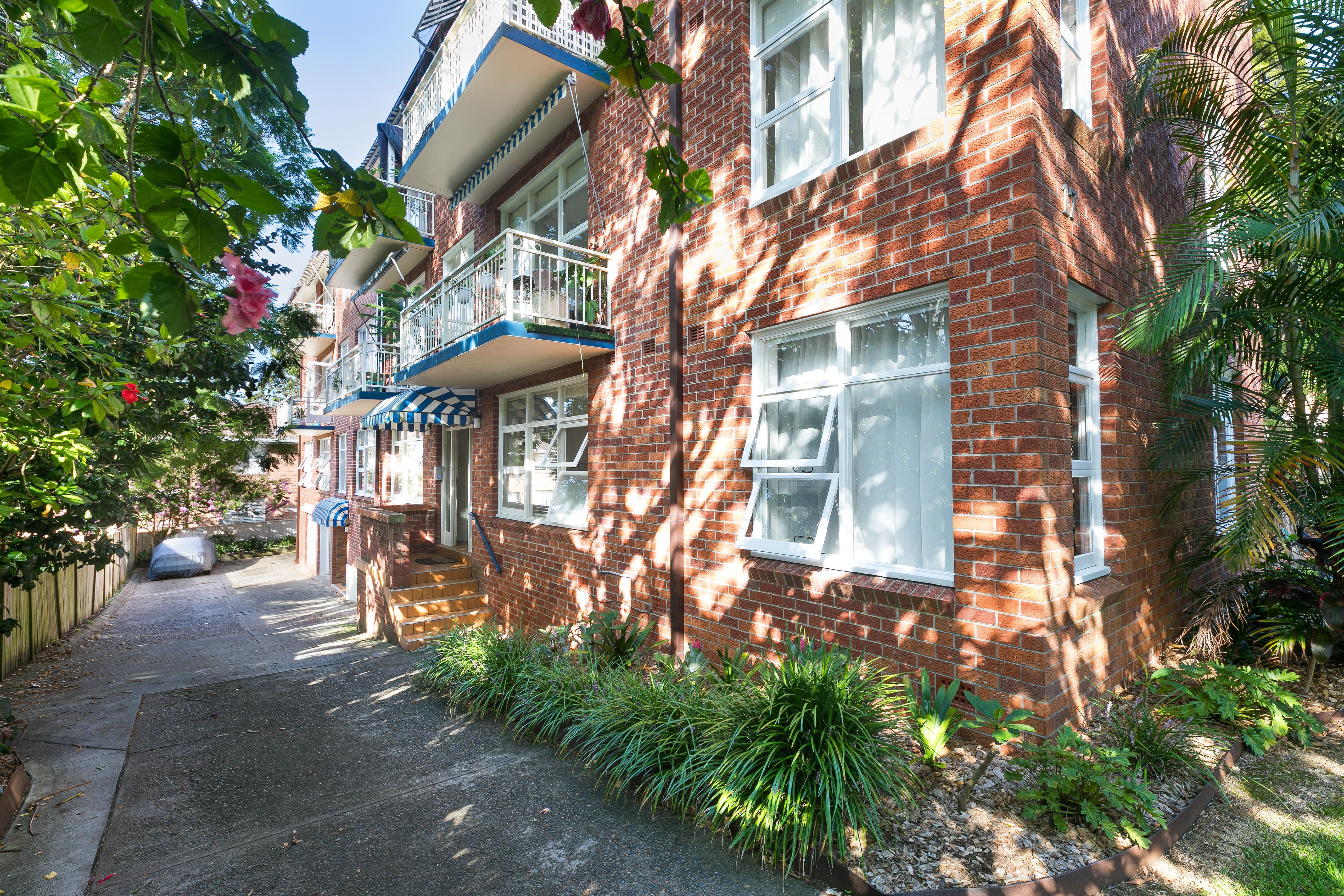 1/17 Allison Road CRONULLA 2230