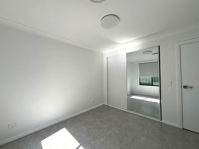 9a Western Crescent, Blacktown