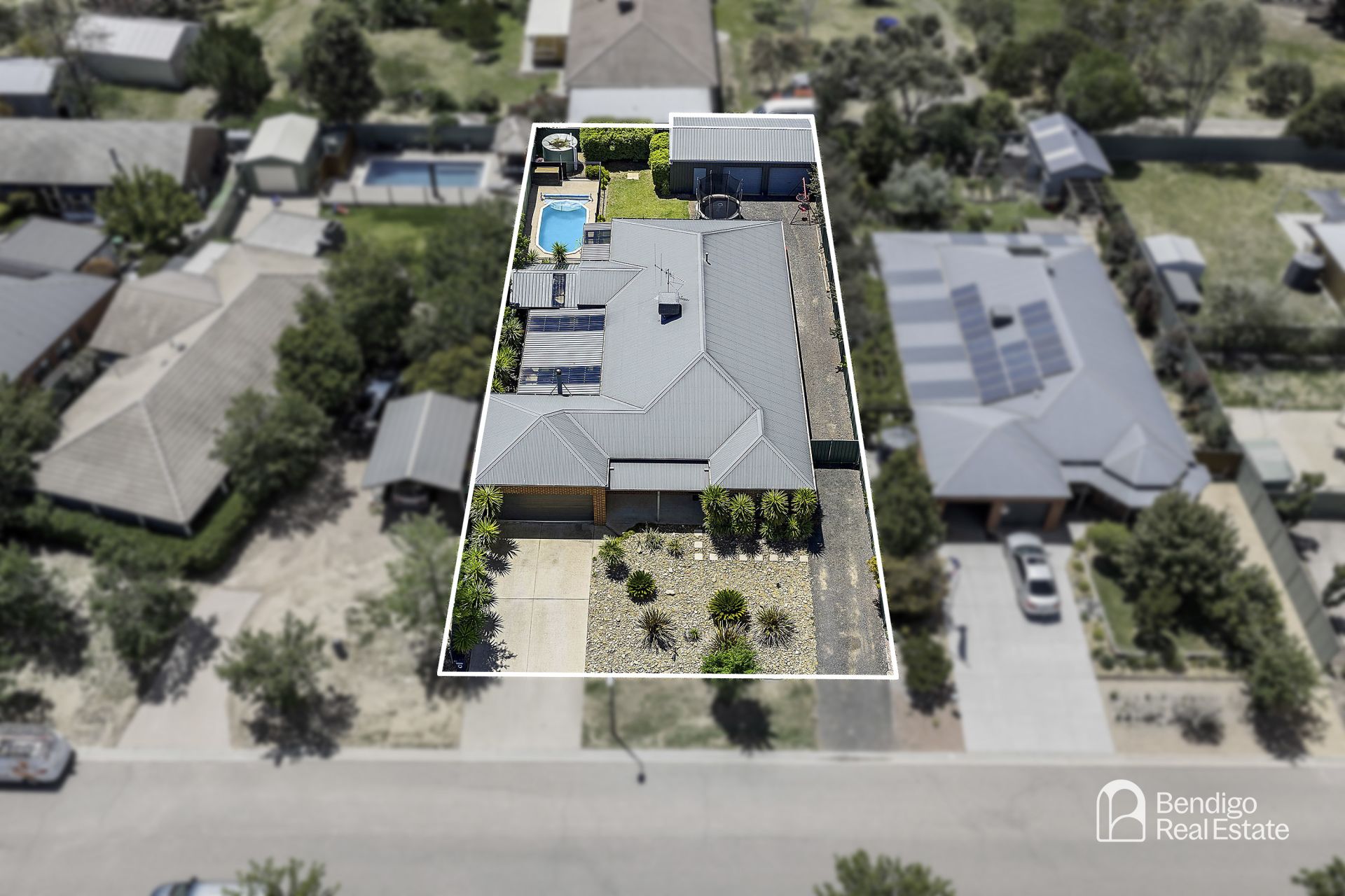 6 Hampshire Place Strathfieldsaye VIC, Strathfieldsaye - Thumbnail 2