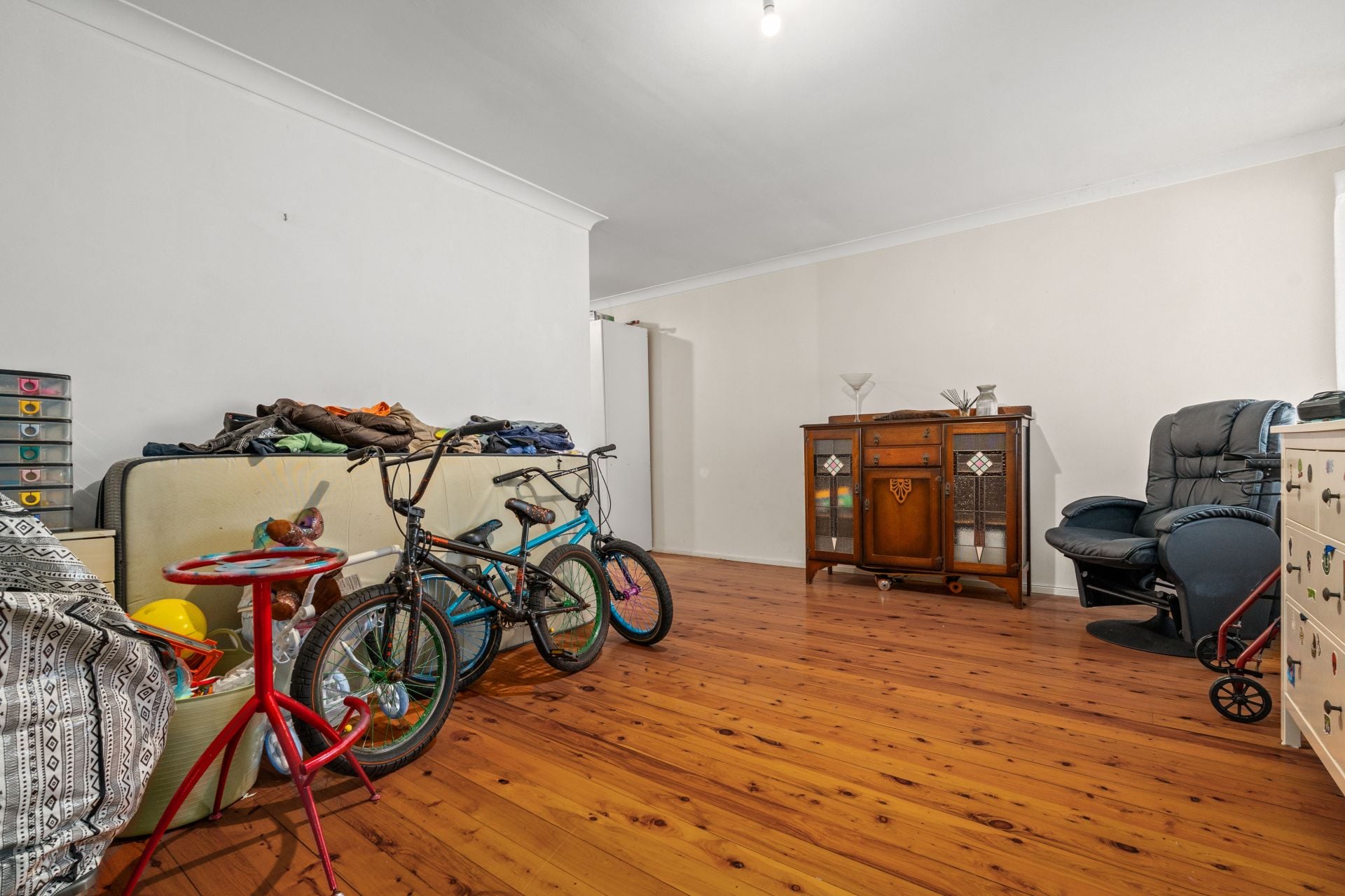 79 Watkin Avenue Woy Woy NSW, Woy Woy - Thumbnail 3