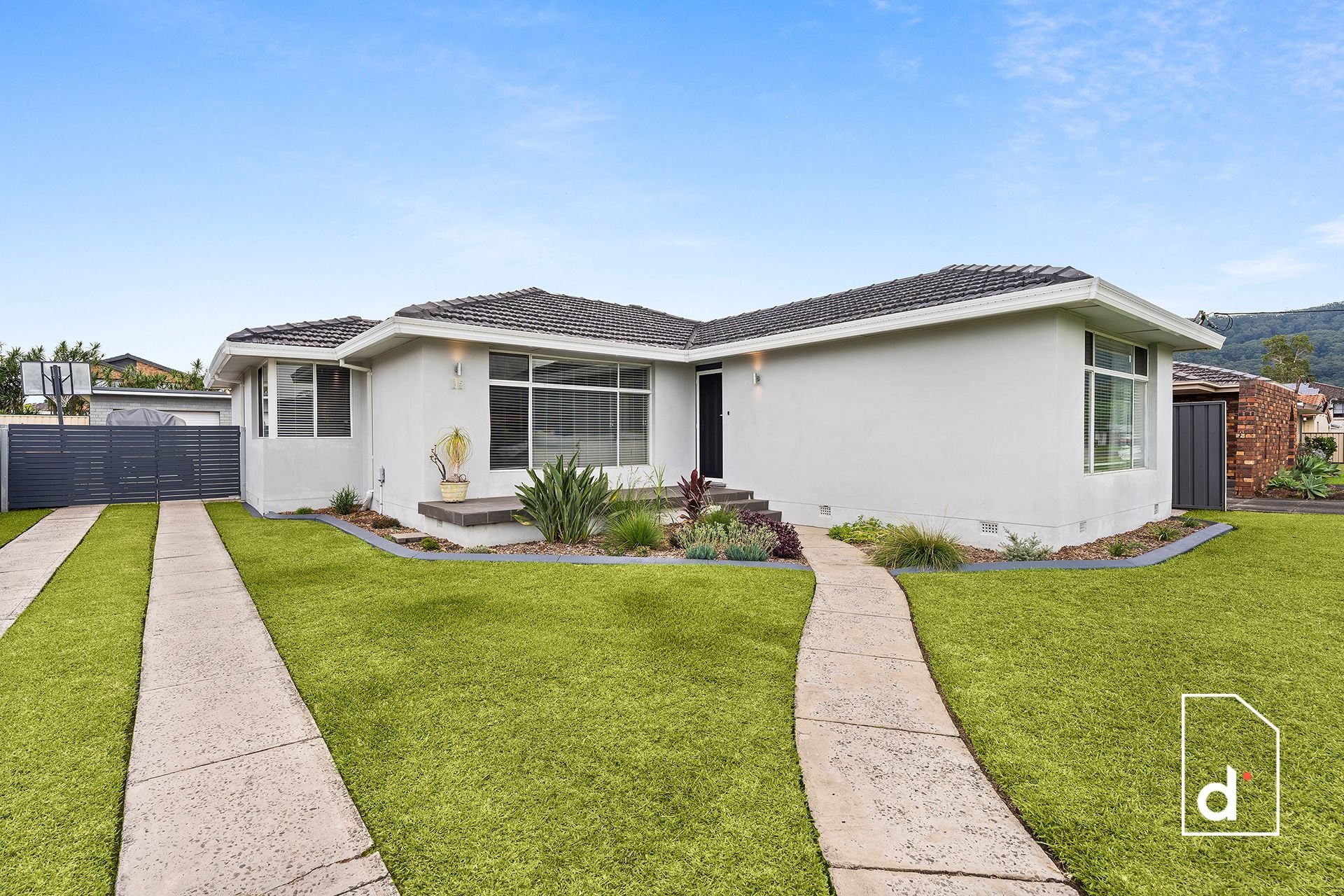 15 Doris Avenue, Woonona NSW