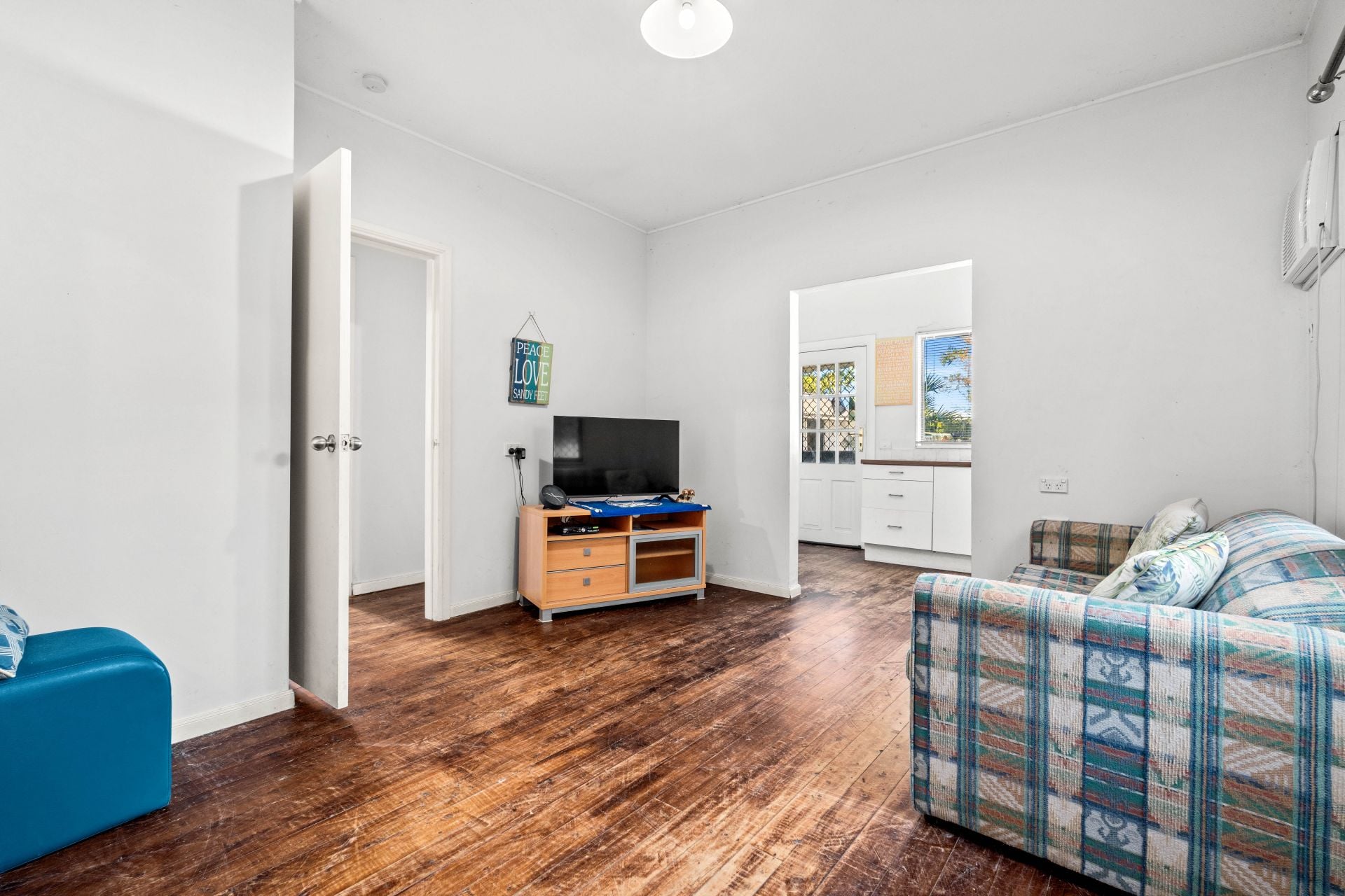 91 Dorothy Avenue Woy Woy NSW, Woy Woy - Thumbnail 2