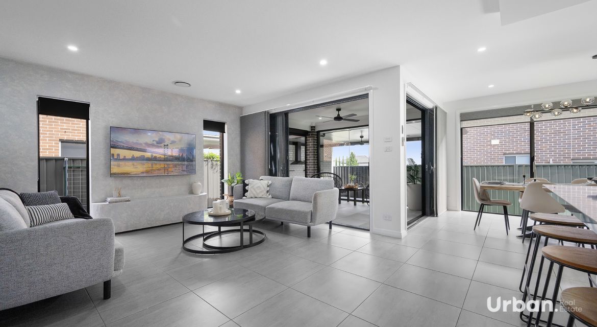 Denham Court 74 Maidenhair Avenue