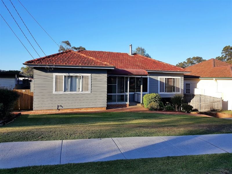 23 Warren Avenue GRAYS POINT 2232