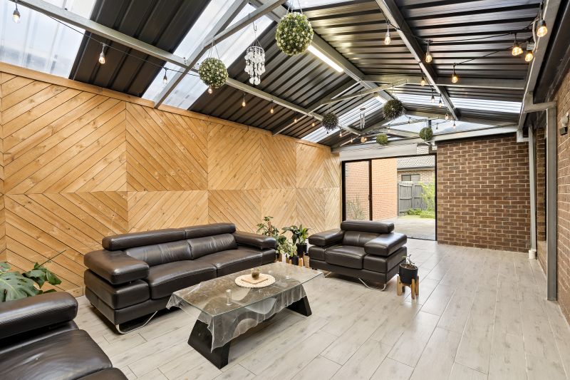 27 Camouflage Drive, Epping