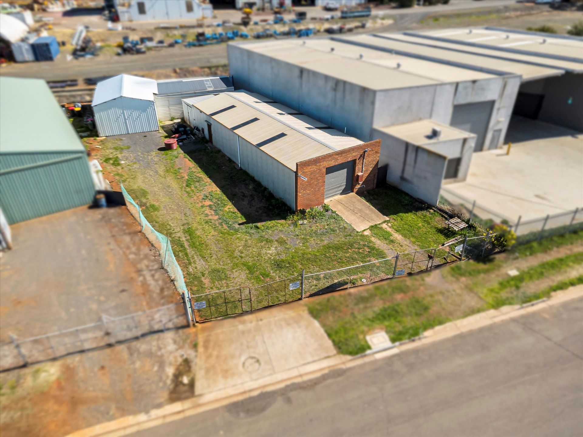 9 Hillside  Street, Maddingley, Maddingley - Thumbnail 2