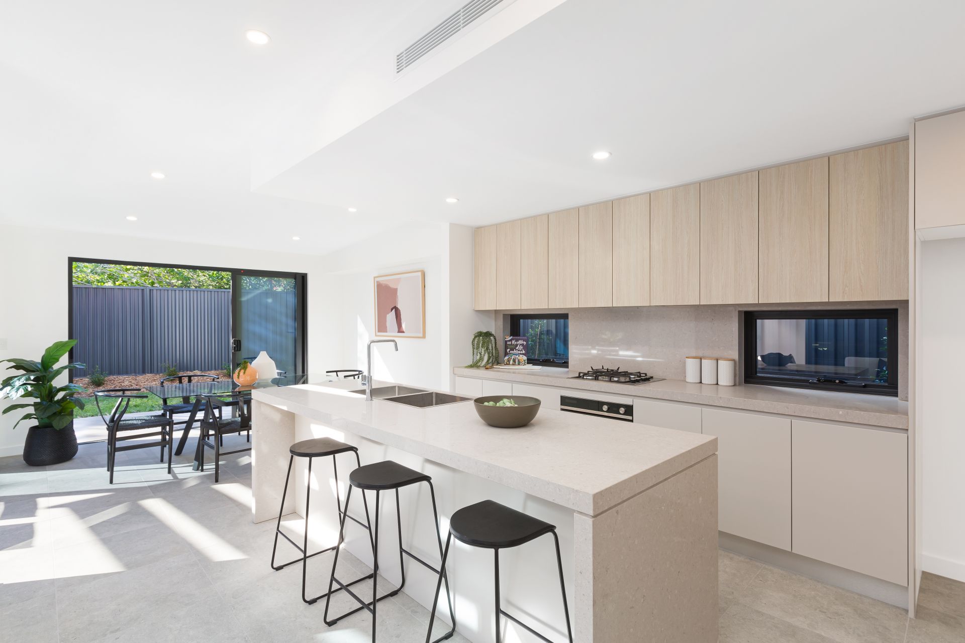 2/7 Hume Road, CRONULLA, Cronulla - Thumbnail 3