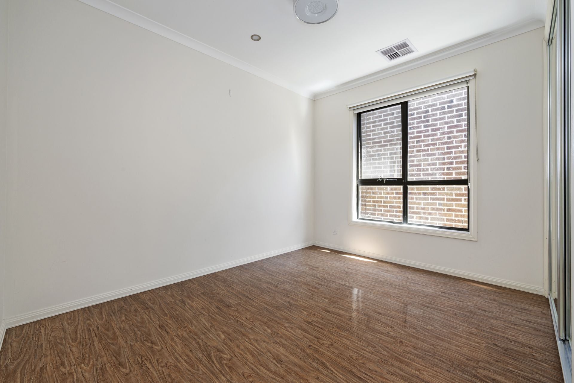 MODERN CONVENIENT LIVING