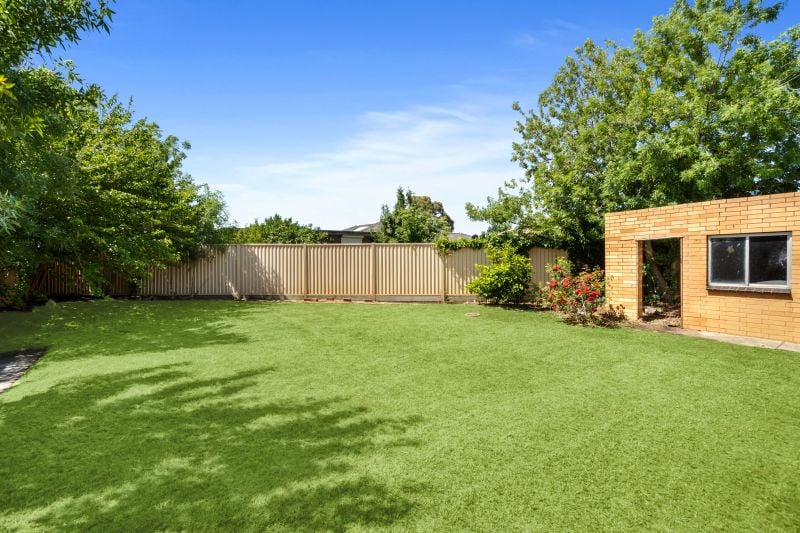 98 Monash Street, Lalor